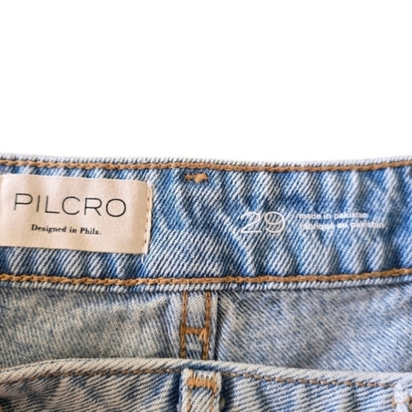 NWT Anthropologie Pilcro Pitched Micro Denim Shorts, Size 29 - Picture 7 of 12